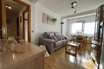Image de Acogedor Apartamento de 3 Dormitorios a tan Solo 15 Minutos del Centro de Madrid