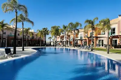 Image de Santa Maria N by Check-in Portugal