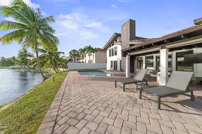 Image de Miami Luxe: 5br Retreat w/ Pool & Golf Views