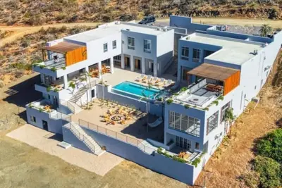 Image de Topia Boutique Retreat Center Amazing Views!