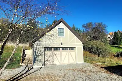 Image de Cozy Couple's Bungalow near Ligonier!