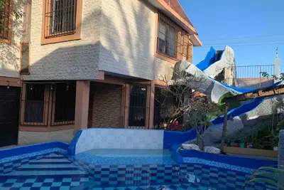 Casa Real con tobogán de agua privada