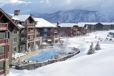 Image de World class retreat; skiing, shopping and eating in Aspen Highlands.