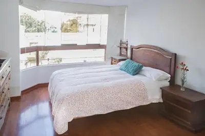 Miraflores Great Locate Flat Jacuzzi