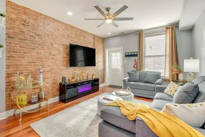 Image de Trendy Baltimore Townhome: 2 Mi to Downtown!