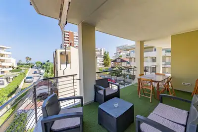 Image de Your Dream Stay in Montesilvano Awaits!