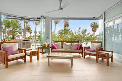 Image de Appartement 'Espectacular Terraza Frente Al Mar' avec vue sur la mer, Wi-Fi et climatisation