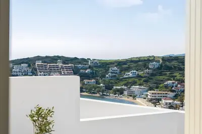 Image de Appartement \"Batsi View House\" avec vue sur la mer, Wi-Fi et climatisation