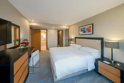 Image de Three Bedroom Apartment Near Star Galleria Cinema