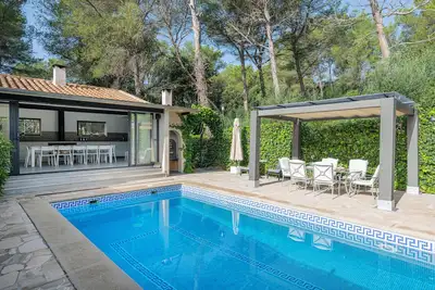 Image de Ca Na Carmen (Crestatx) - Beautiful townhouse with private pool and garden - Free WiFi