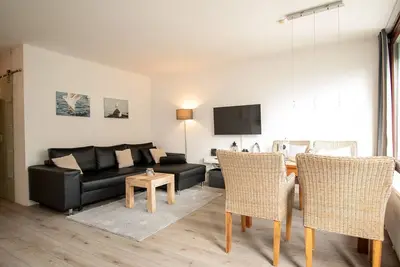 Image de Scharmeer - Scharmeer: Ferienwohnung in Scharbeutz mit Meerblick und Sonnenterrasse