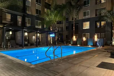 Image de Peaceful luxury 2bed\/2bath with Pool & Spa