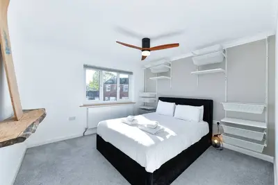 Image de 4 Bed House Near Nottingham