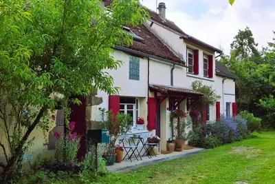 Image de Gite Verger, une charmante maison avec piscine privée et vastes jardins