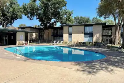 Hoff Gardens 9 - 2br 2ba - Downtown Lubbock
