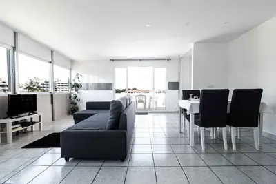 Image de Churrasco Apartamento Central 6 Minutos a pé da Praia