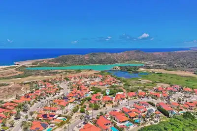 Image de Villa Di Oro! Exclusive Golf Course Retreat close to Palm Beach!