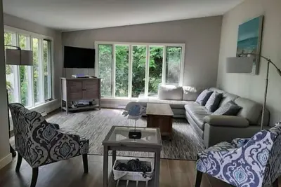 Image de Great Monthly Discounts December-April!