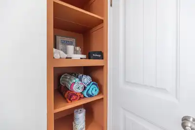 Image de Bella Cottage, 0. 1mi to Beach, 5. 5mi to Airport