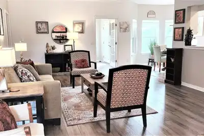 Image de Fairhope - Vacationers Summertime Special! !