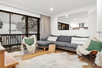 Image de Mowamba A1 ideally located in the very centre of Thredbo Village.