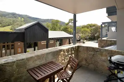Image de Squatters Run 1 ideally positioned in the centre of Thredbo Village