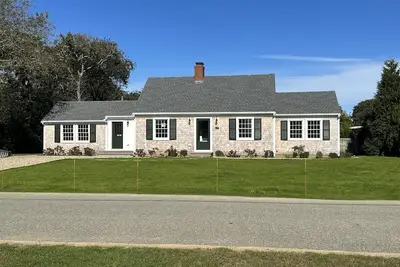 Image de Brand New 4 Bedroom Home in Katama