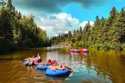 Image de Snowy Chalet right next to Attitash Bear Peak 🎿❄️🏂🌲🗻