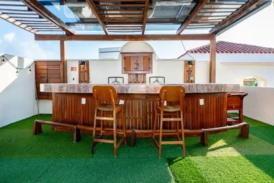 Image de Superb 2 Bedroom Penthouse