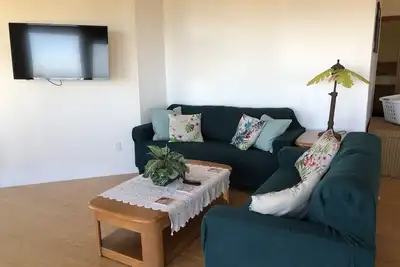 Image de Perfect retreat with beautiful sunset! Secluded yet close to all what you need!