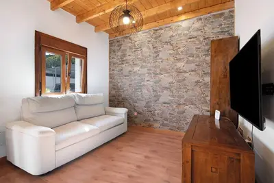Image de La Tirajanera 2' avec vue sur les montagnes, piscine partagée et Wi-Fi