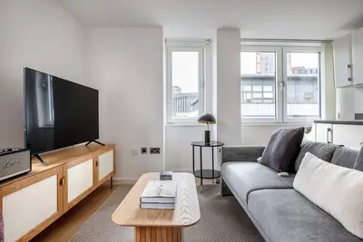 Image de Dreamy Old Street 2br, nr Gardens, Tube & Shoreditch, by Blueground