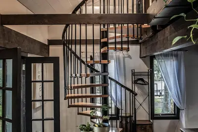The Fisherman's Cottage - a Lakeside Loft in the Heart of Wine Country