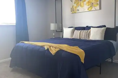 Image de King Bed. Funny Bone, Fraze, Wpafb, museum Adventure Reef. Fun get away!