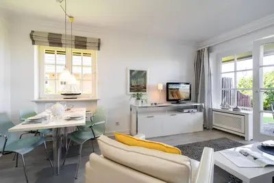 Exklusives App. mit Terrasse Samt Meerblick, Wlan, Haustiere Erlaubt