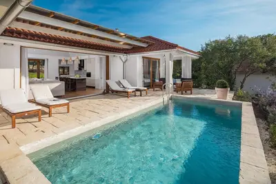 Image de Luxury Beach Villas Porto Bus