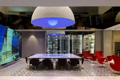 Image de Convenient Urban Stay, 2 Spacious Units, Near Hennepin Theater Trust!