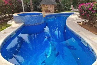 Image de Superbe Villa Avec Piscine Lagon Et Jacuzzi à Débordement