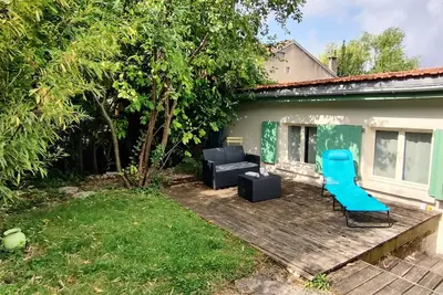 Image de Studio avec terrasse et jardin privatif de 52m²