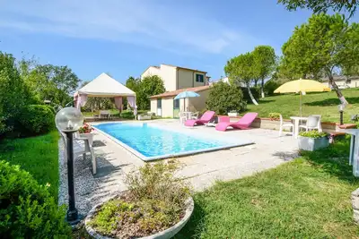 Image de Belle maison de 4 chambres à Santa Luce