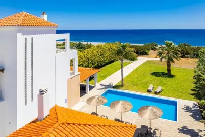 Image de Villa Pelagos Blue - Quatre Chambres Villa, Couchages 8