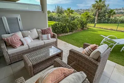 Image de Luxury La Cala Golf retreat with terrace & pool