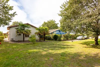Image de Appartement avec jardin et terrain de pétanqueAnimaux accéptés