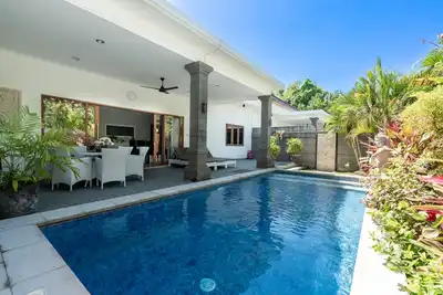 Image de 3 Bedroom Villa 7 Minutes to Legian Beach
