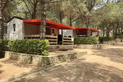 Image de Chalet de glamping confortable à Palamós avec vue sur le jardin