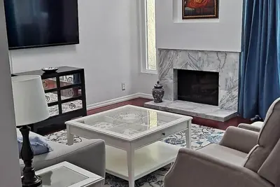 Luxury, family friendly townhouse, great neighborhood, perfect place to relax