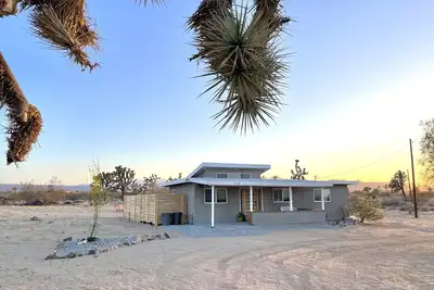 Image de Serenity Now / Spa+Outdoor Shower+Hammocks+Rv h/up