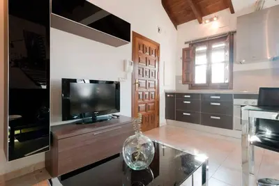 Image de Fantástico Loft Ático Con Fantástica Terraza Privada Situado Centro MÁS Servicio