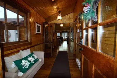 Image de Private Lakefront Cozy Cabin