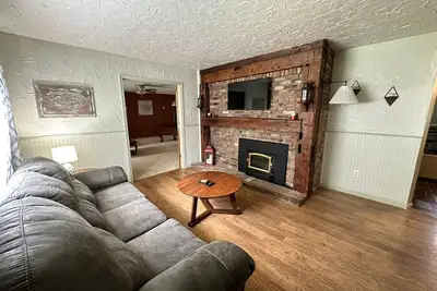 Image de Private- Pool Table, Spire, Wine Country, Gotl